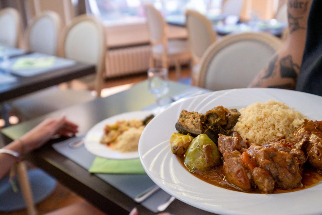 Hotel Mileade Mediterranee - Port-Fréjus 外观 照片