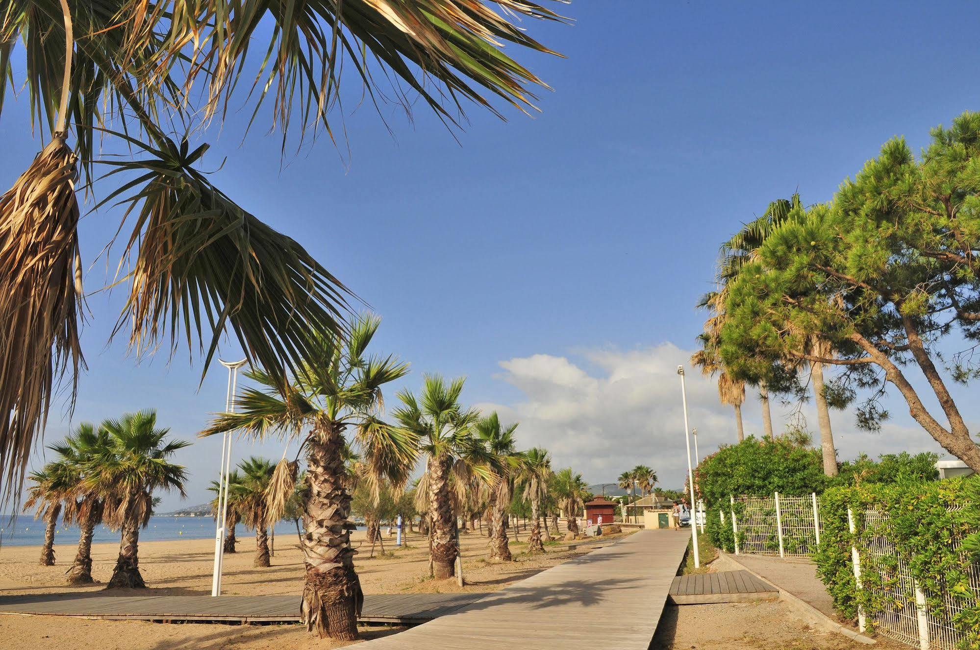Hotel Mileade Mediterranee - Port-Fréjus 外观 照片